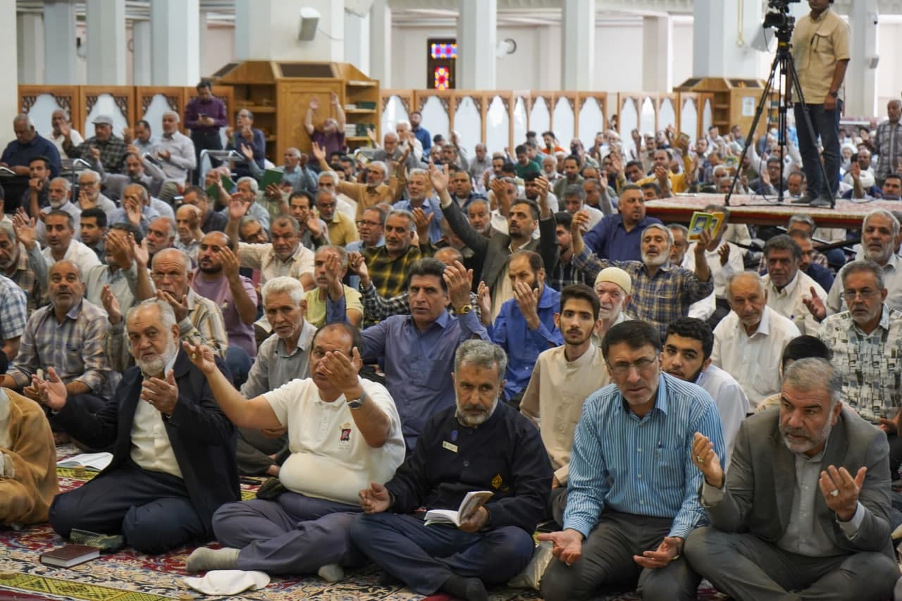 photo 2025 06 06 08 00 22 - نماز باشکوه عید سعید قربان در حرم مطهر حضرت شاهچراغ علیه‌السلام