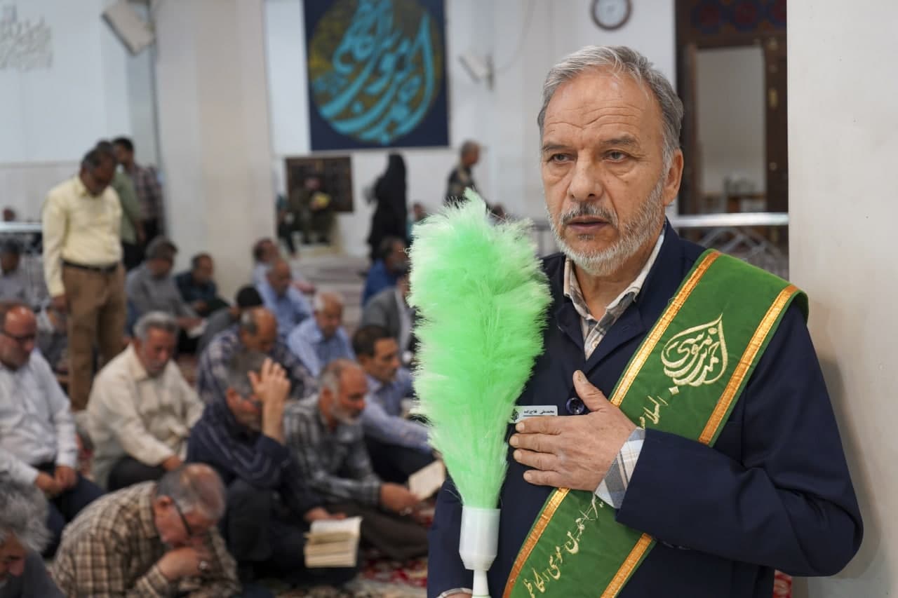 photo 2025 06 06 08 00 27 2 - نماز باشکوه عید سعید قربان در حرم مطهر حضرت شاهچراغ علیه‌السلام