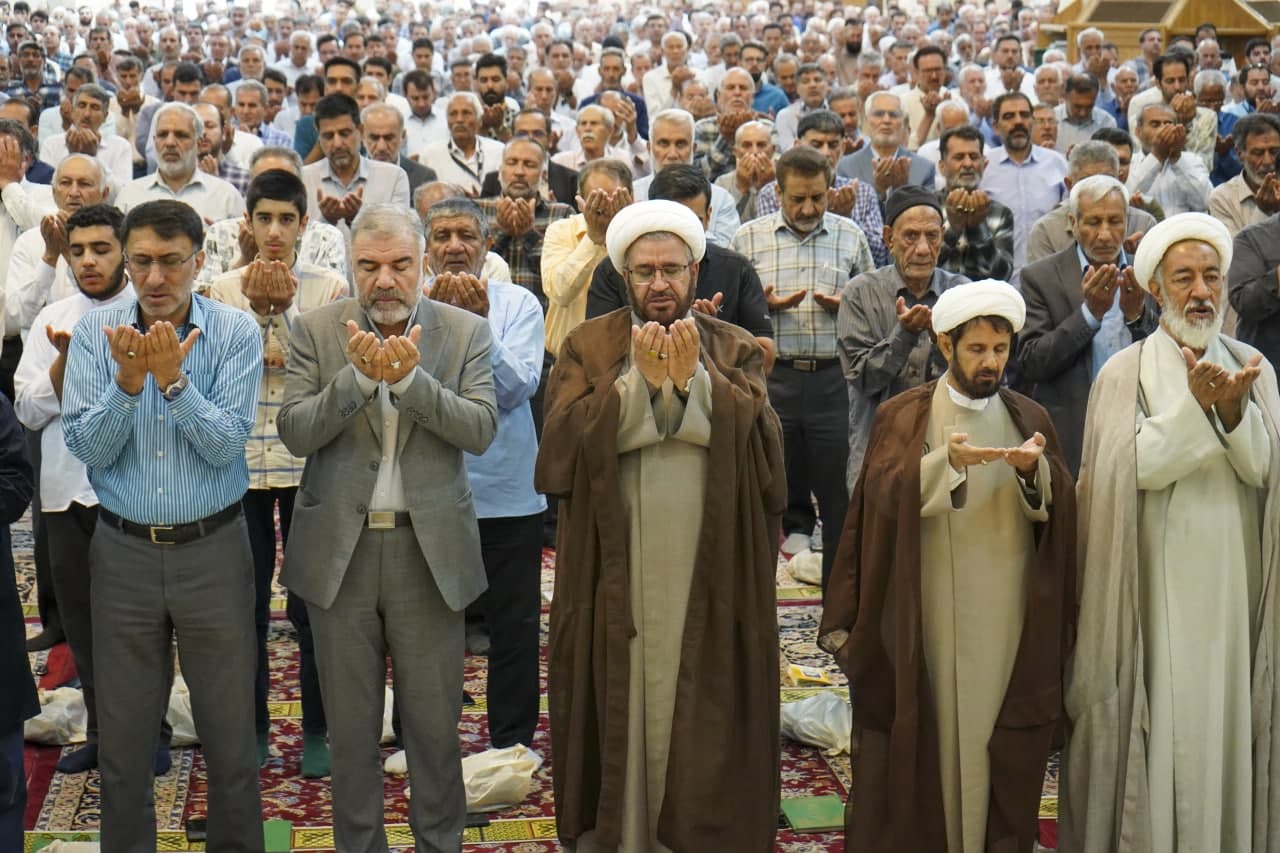 photo 2025 06 06 08 00 31 2 - نماز باشکوه عید سعید قربان در حرم مطهر حضرت شاهچراغ علیه‌السلام