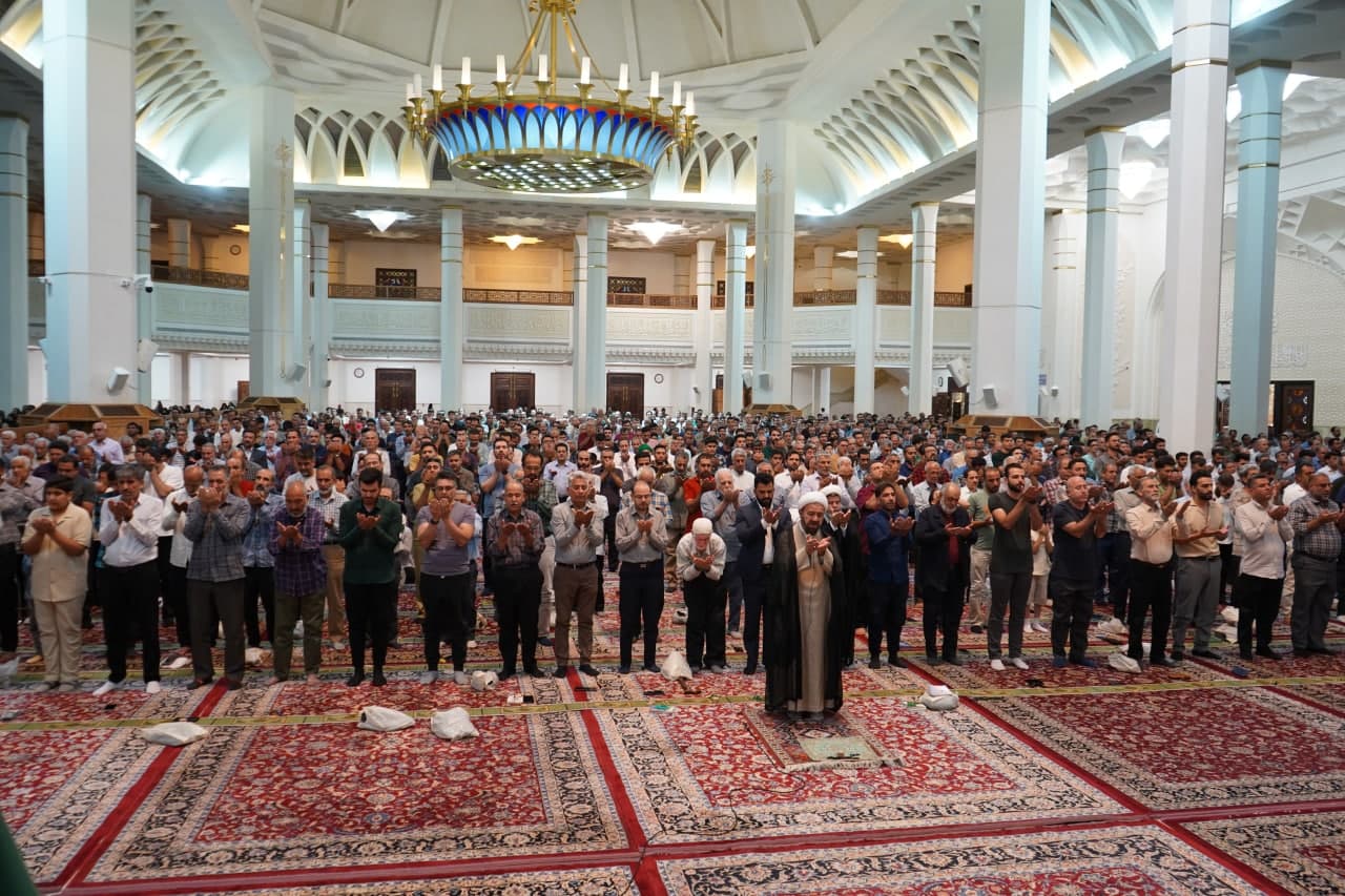 photo 2025 06 12 22 03 47 - حال و هوای حرم مطهر حضرت شاهچراغ علیه السلام در ایام عید سعید غدیر خم