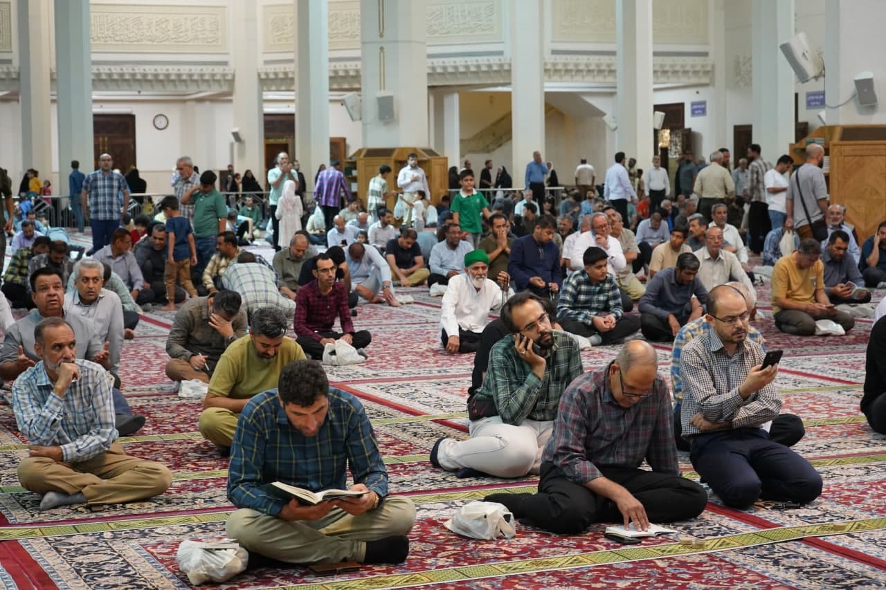 photo 2025 06 12 22 03 50 2 - حال و هوای حرم مطهر حضرت شاهچراغ علیه السلام در ایام عید سعید غدیر خم