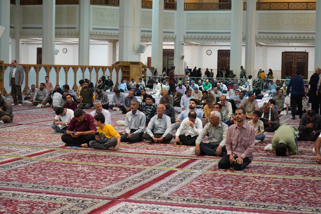 photo 2025 06 12 22 03 51 2 - حال و هوای حرم مطهر حضرت شاهچراغ علیه السلام در ایام عید سعید غدیر خم