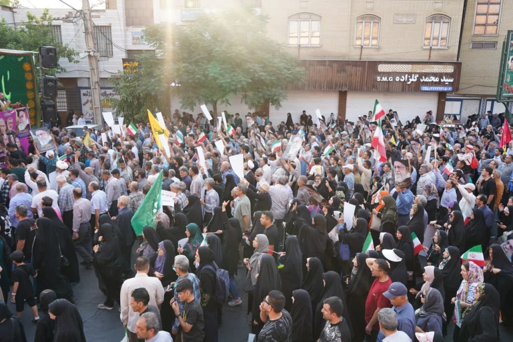 photo 2025 06 14 20 15 37 1024x682 - راهپیمایی مردمی غدیر با شعار «ایران؛ ذوالفقار علی علیه السلام»