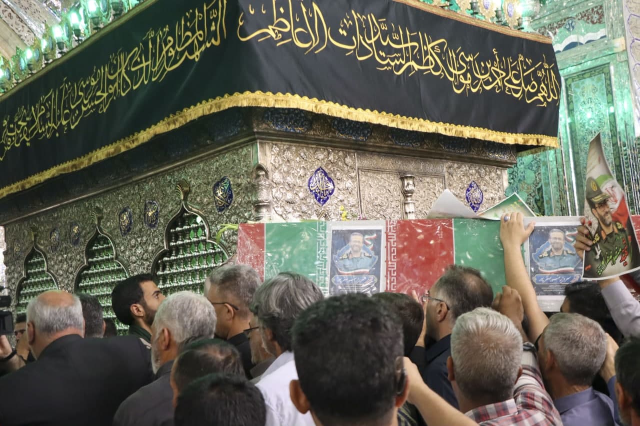photo 2025 06 26 10 33 12 2 - تشییع 2 شهید اخیر تجاوزات رژیم منحوس صهیونیستی در حرم مطهر حضرت شاهچراغ علیه السلام