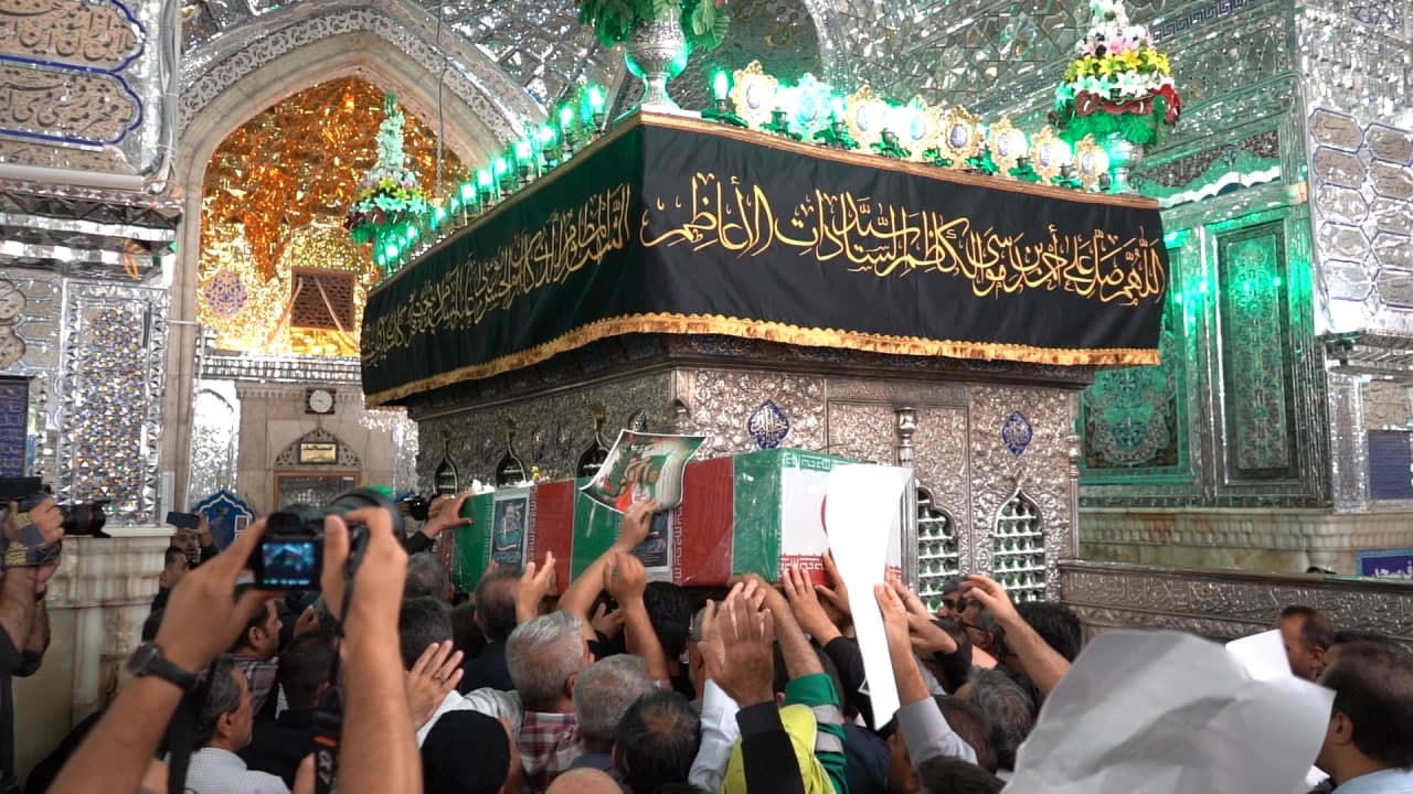 photo 2025 06 26 10 33 14 2 - تشییع 2 شهید اخیر تجاوزات رژیم منحوس صهیونیستی در حرم مطهر حضرت شاهچراغ علیه السلام
