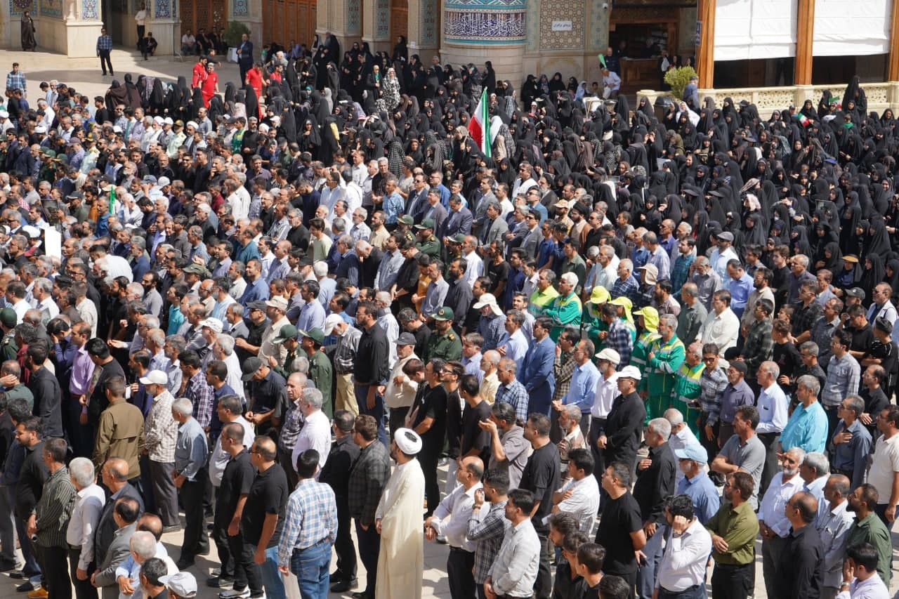 تشییع 2 شهید اخیر تجاوزات رژیم منحوس صهیونیستی در حرم مطهر حضرت شاهچراغ علیه السلام photo 2025 06 26 10 33 17 - تشییع 2 شهید اخیر تجاوزات رژیم منحوس صهیونیستی در حرم مطهر حضرت شاهچراغ علیه السلام
