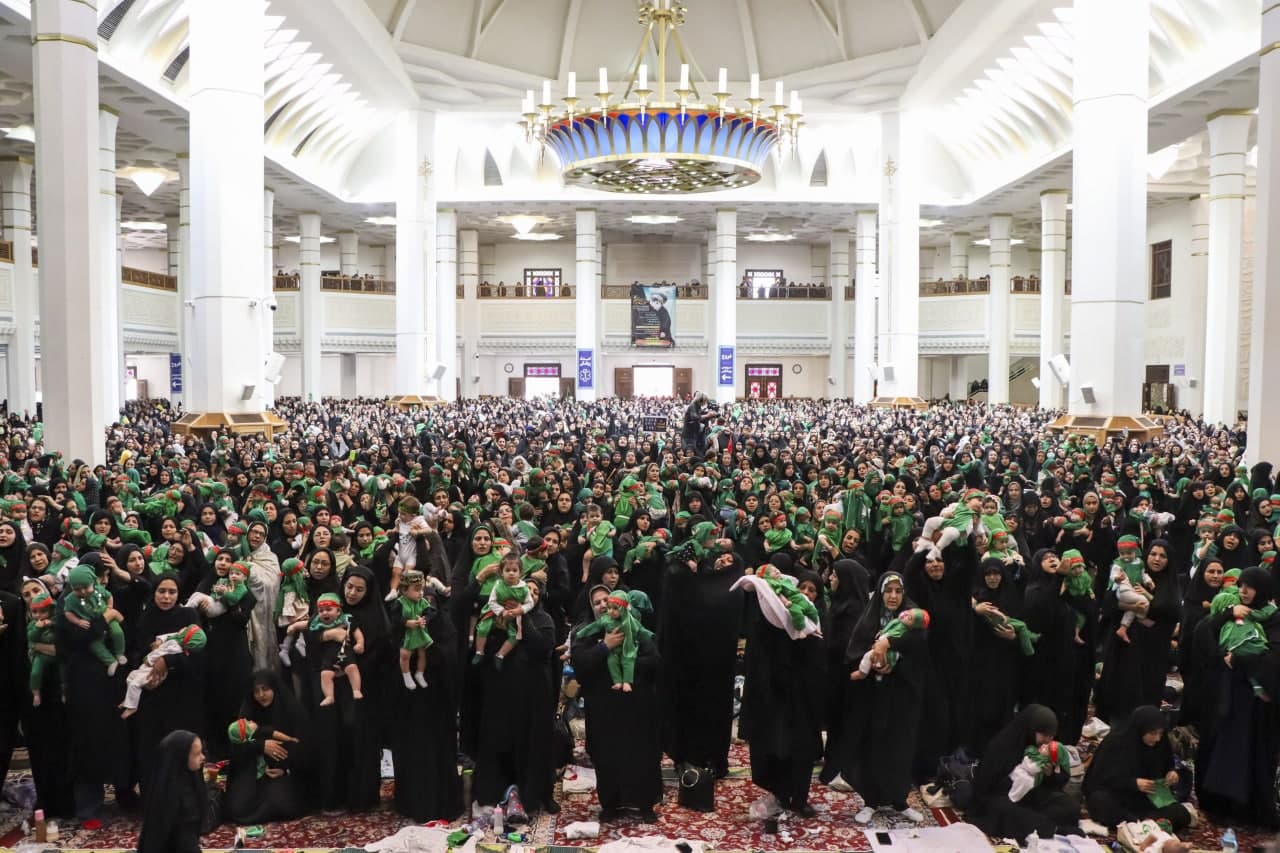 photo 2025 06 27 11 45 04 - تصاویر | مراسم سوگواره شیرخوارگان حسینی در حرم مطهر حضرت شاهچراغ علیه‌السلام