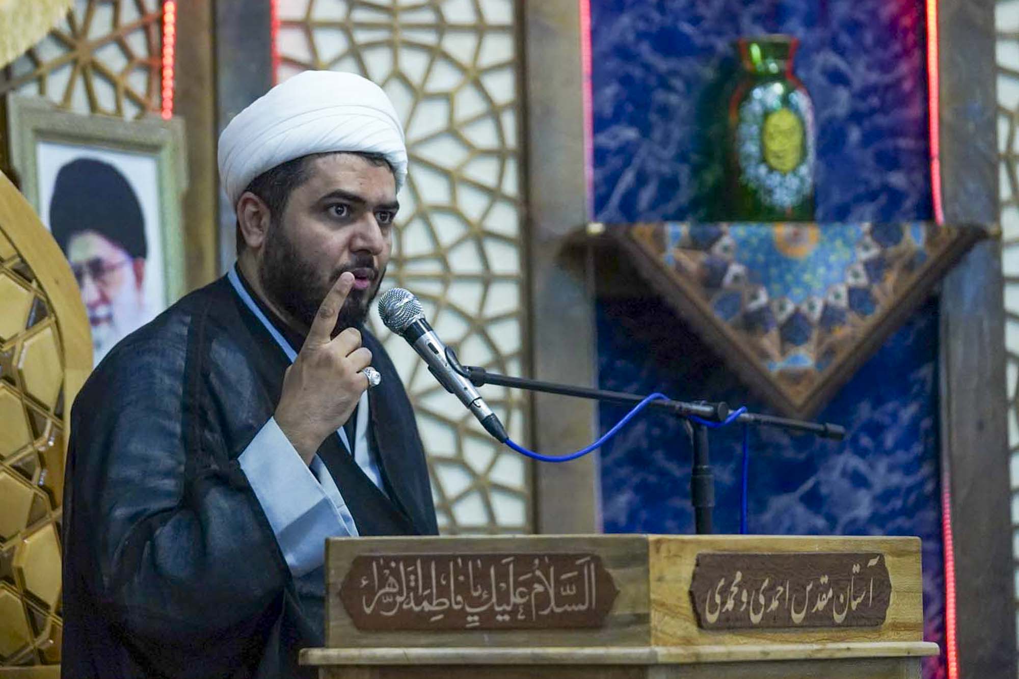 ASTANAHMADI 17 - عکس | حال و هوای حرم مطهر حضرت شاهچراغ علیه السلام در شب تاسوعای حسینی