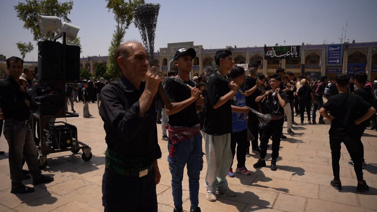 photo 2025 07 05 13 43 53 2 - تصاویر | عزاداری صبح و ظهر تاسوعای حسینی در حرم مطهر حضرت شاهچراغ علیه السلام