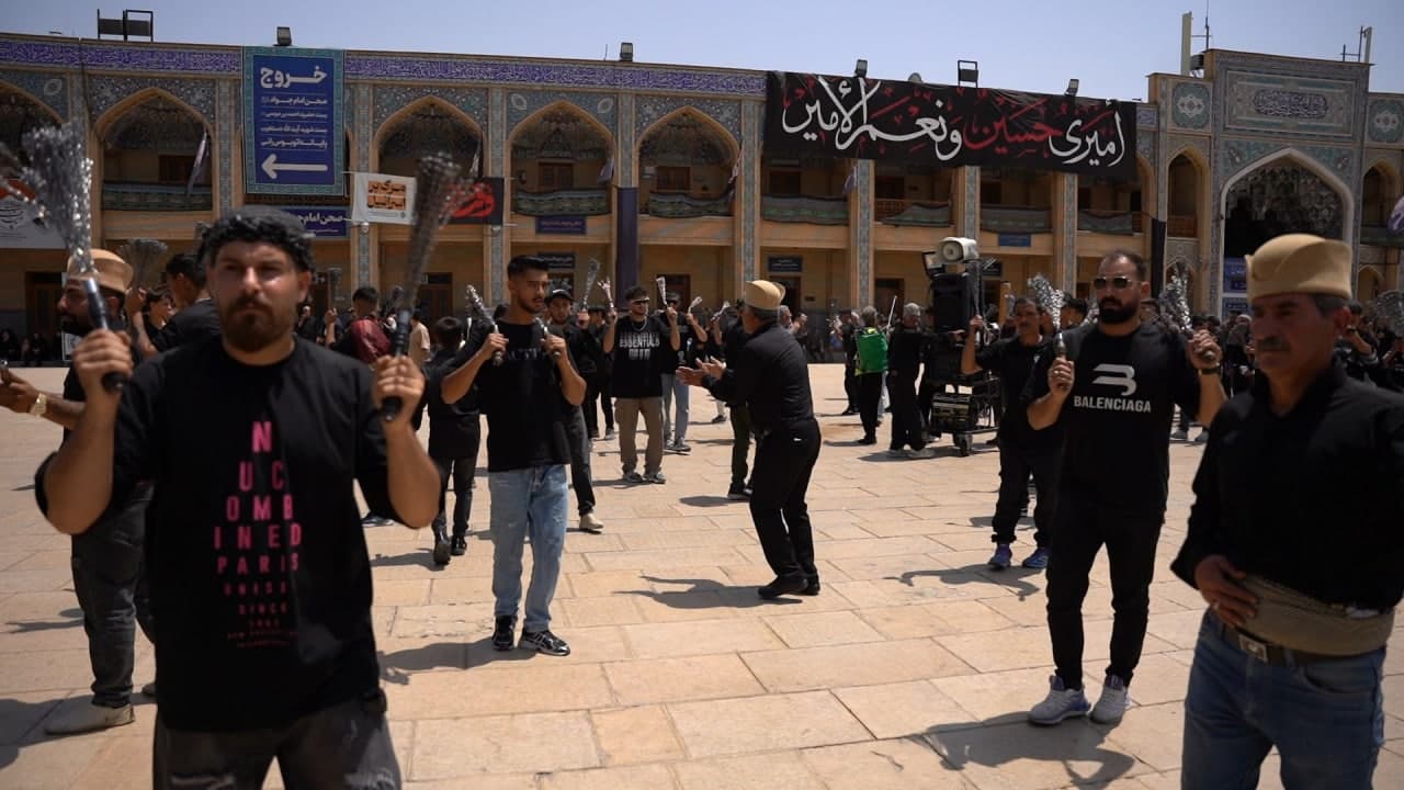 photo 2025 07 05 13 43 56 - تصاویر | عزاداری صبح و ظهر تاسوعای حسینی در حرم مطهر حضرت شاهچراغ علیه السلام