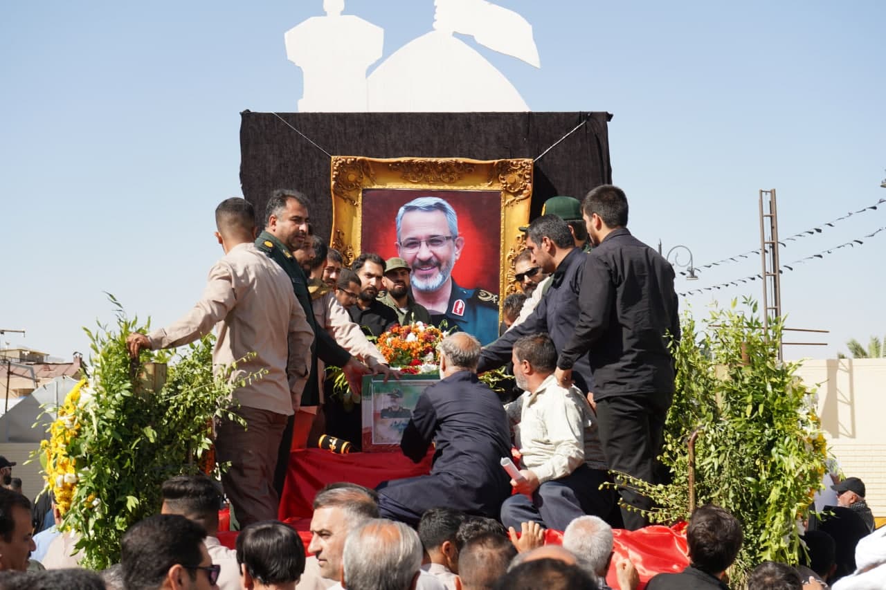 photo 2025 07 20 10 26 16 2 - وداع باشکوه با پیکر شهید والامقام سرلشکر پاسدار غلامحسین غیب‌پرور در جوار حضرت شاهچراغ علیه‌السلام