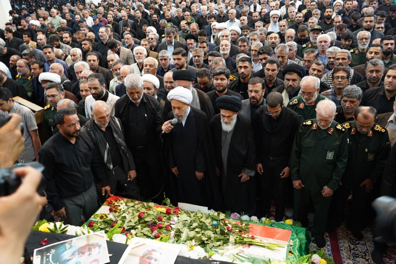 photo 2025 07 20 10 26 20 - وداع باشکوه با پیکر شهید والامقام سرلشکر پاسدار غلامحسین غیب‌پرور در جوار حضرت شاهچراغ علیه‌السلام