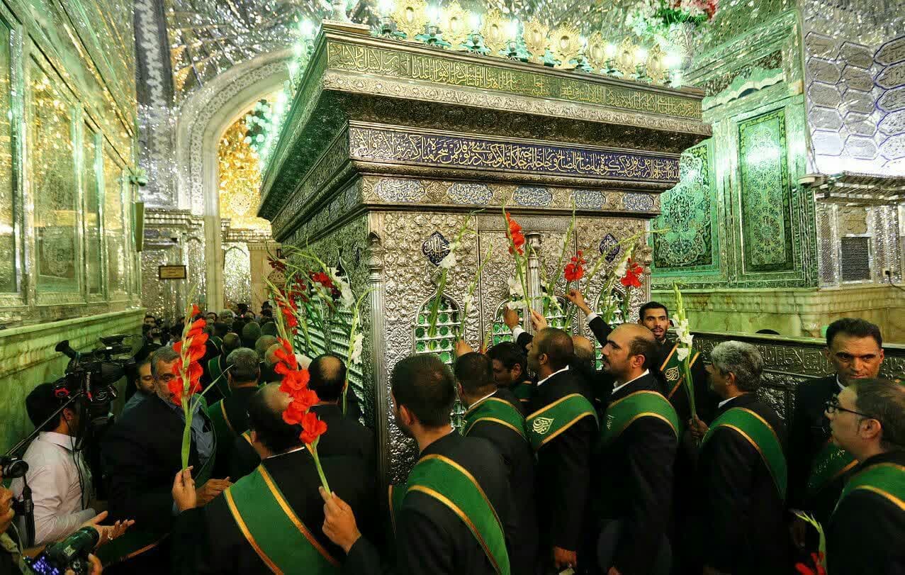 photo 2025 08 16 11 15 33 - آلبوم ویژه : جلوه‌های هنری و معنوی حرم مطهر حضرت شاهچراغ علیه‌السلام