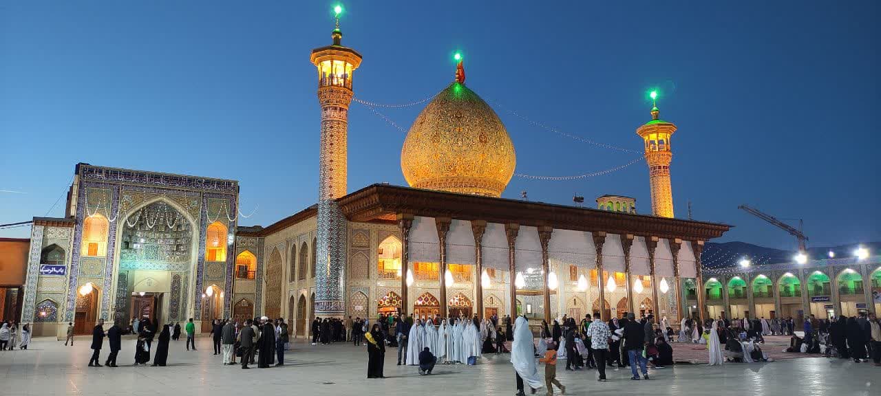 photo 2025 08 16 11 18 37 - آلبوم ویژه : جلوه‌های هنری و معنوی حرم مطهر حضرت شاهچراغ علیه‌السلام