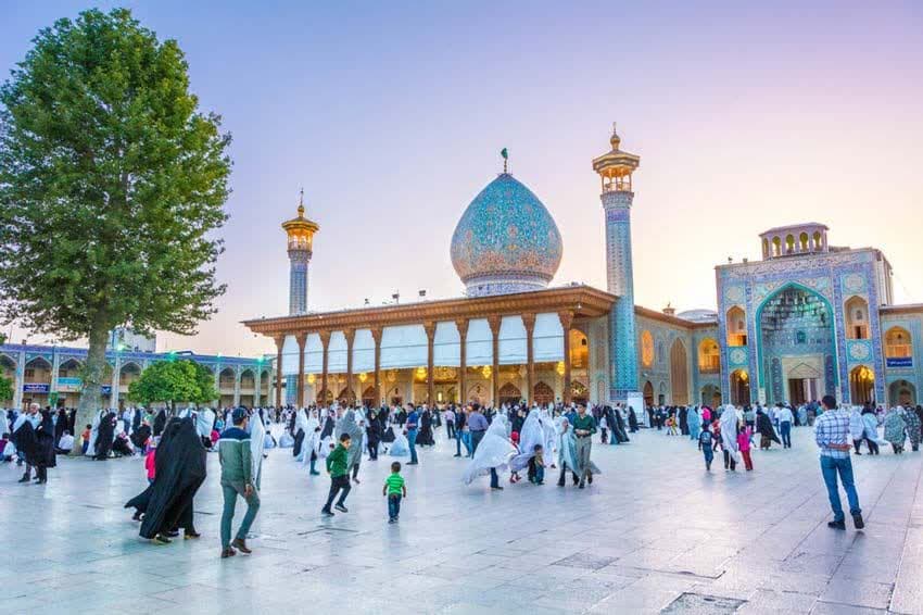 photo 2025 08 16 11 23 25 - آلبوم ویژه : جلوه‌های هنری و معنوی حرم مطهر حضرت شاهچراغ علیه‌السلام