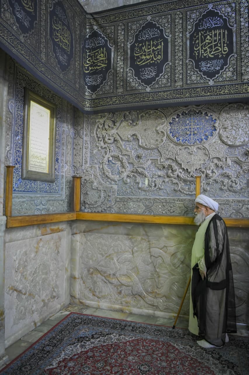 photo 2025 08 21 14 18 25 - زیارت مرجع عالیقدر حضرت آیت الله العظمی کریمی جهرمی از حرم مطهر حضرت شاهچراغ علیه السلام