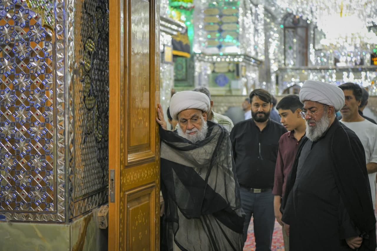 photo 2025 08 21 14 18 30 2 - زیارت مرجع عالیقدر حضرت آیت الله العظمی کریمی جهرمی از حرم مطهر حضرت شاهچراغ علیه السلام