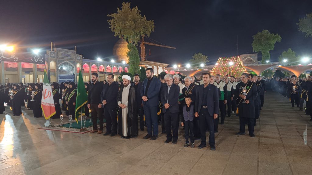 آیین لالهگردانی خدام حرم مطهر حضرت شاهچراغ علیه السلام، در رثای شهادت امام رضا علیه السلام photo 2025 08 31 10 21 49 1024x576 - آیین لالهگردانی خدام حرم مطهر حضرت شاهچراغ علیه السلام، در رثای شهادت امام رضا علیه السلام