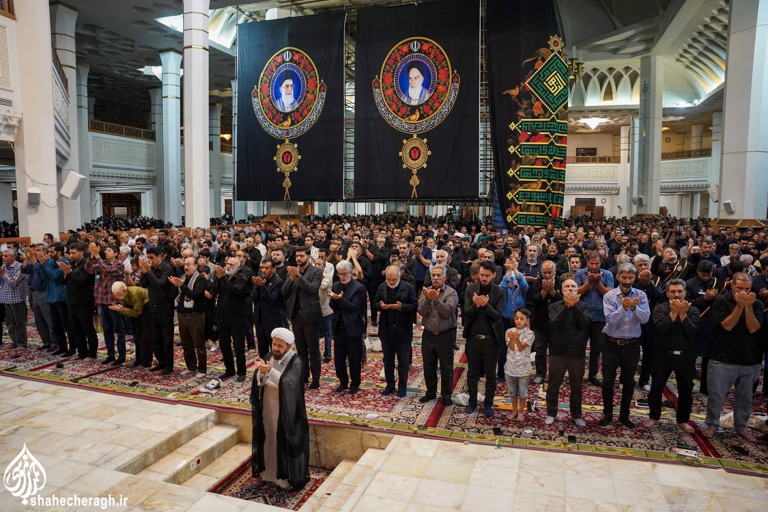 pic230039Arbaein 1 - مراسم عزاداری شام اربعین حسینی در حرم مطهر حضرت شاهچراغ علیه السلام