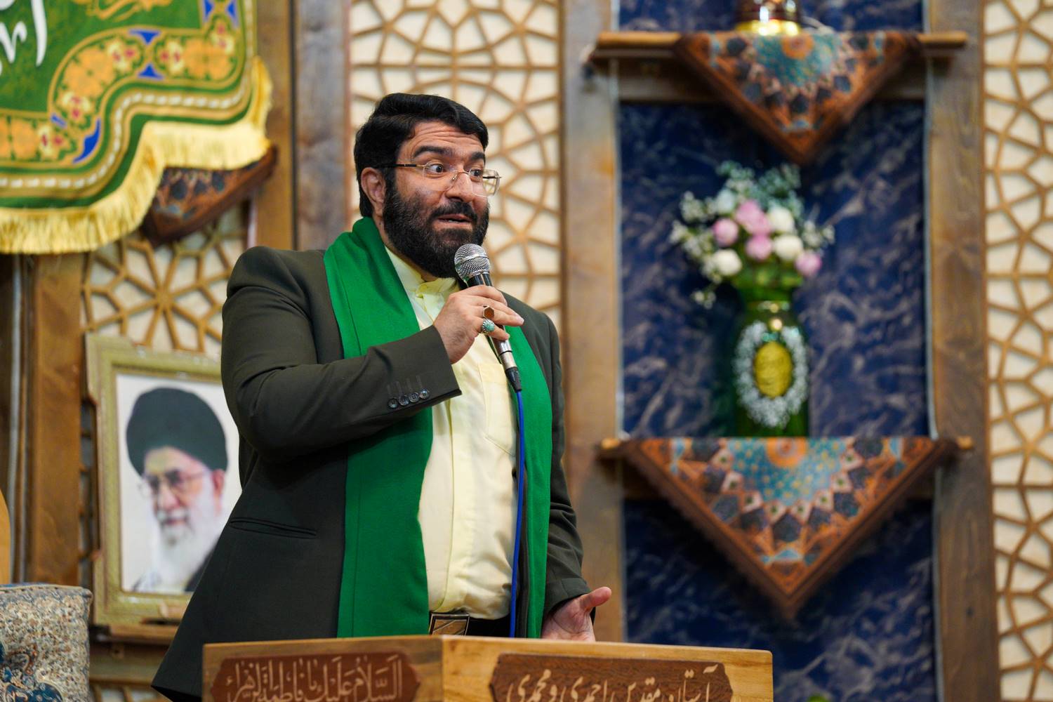 Milad 9 - مراسم جشن شب میلاد خجسته پیامبر اعظم(صلوات‌الله‌علیه) و امام جعفر صادق(علیه‌السلام)، در حرم مطهر حضرت شاهچراغ علیه السلام
