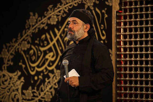 حاج محمود کریمی - دانلود مداحی از خون جوانان حرم لاله خدا لاله دمیده - حاج محمود کریمی - شهدای حرم حضرت شاهچراغ (ع)