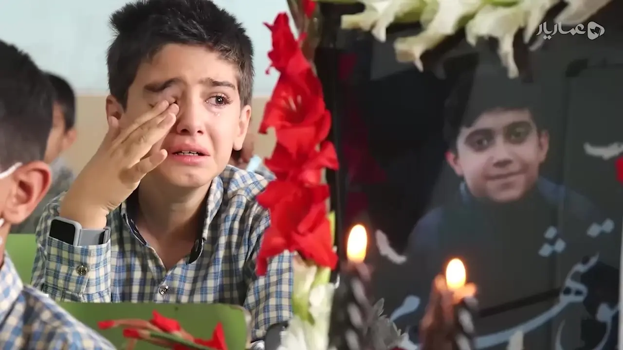 گالری تصاویر شهید آرشام سرایداران آرشام سرایداران از شهدای حمله تروریستی چهارم آبان ۱۴۰۱ به حرم شاهچراغ(ع)است که به همراه پدر و مادرش به مقام شهادت نایل گشتند.