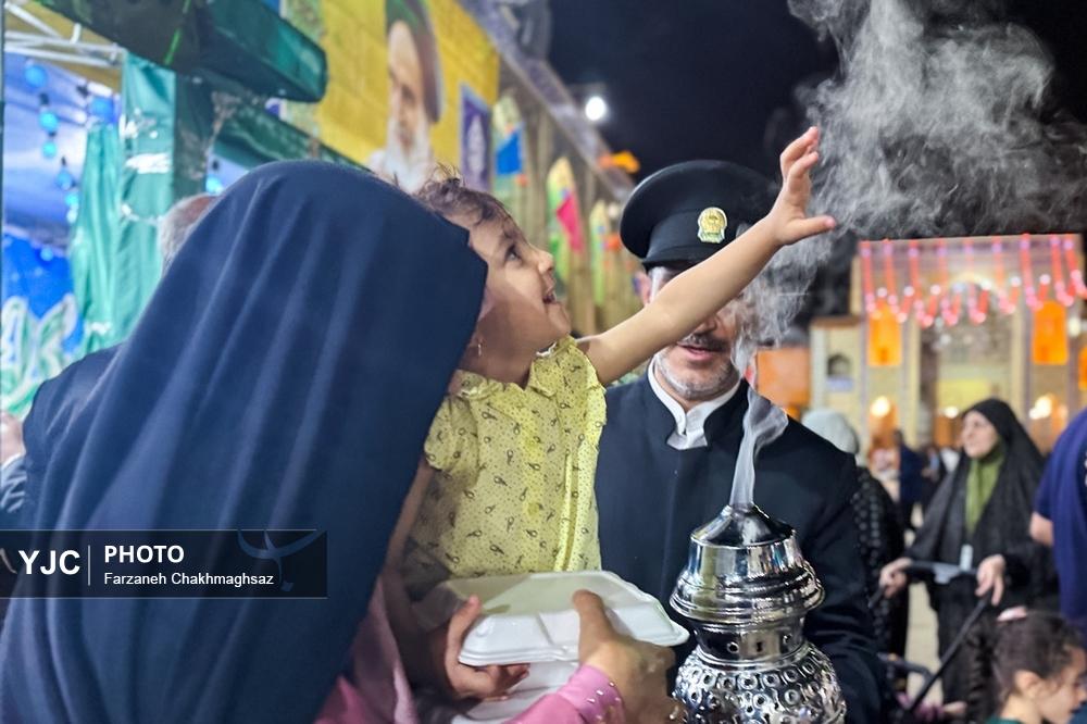 20544299 892 - کودکانه های حرم؛ به مناسبت روز جهانی کودک