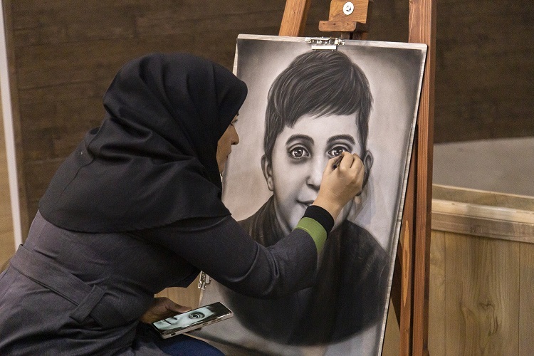 گالری تصاویر شهید آرشام سرایداران آرشام سرایداران از شهدای حمله تروریستی چهارم آبان ۱۴۰۱ به حرم شاهچراغ(ع)است که به همراه پدر و مادرش به مقام شهادت نایل گشتند.