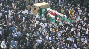 تشییع شهدای حمله تروریستی به حرم حضرت شاهچراغ(ع) / نماهنگ 1