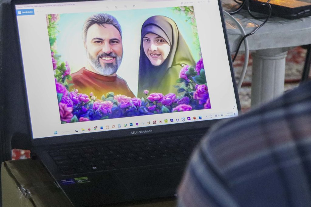 ویژهبرنامه «روایت آبان» در حرم مطهر شاهچراغ علیهالسلام برگزار شد / روایتگری از حادثه تروریستی و گرامیداشت شهیدان معصومه کرباسی و رضا عواضه 4aban 16 1 1024x683 - ویژهبرنامه «روایت آبان» در حرم مطهر شاهچراغ علیهالسلام برگزار شد / روایتگری از حادثه تروریستی و گرامیداشت شهیدان معصومه کرباسی و رضا عواضه