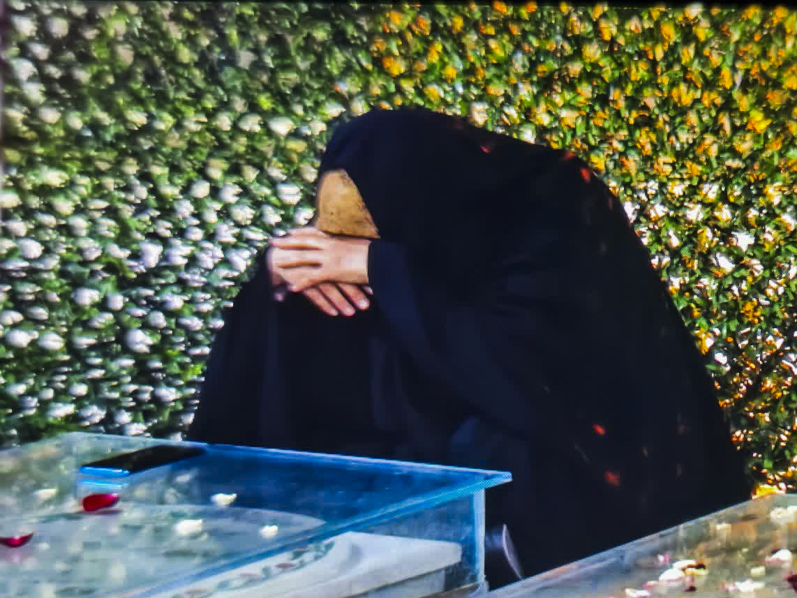 ویژهبرنامه «روایت آبان» در حرم مطهر شاهچراغ علیهالسلام برگزار شد / روایتگری از حادثه تروریستی و گرامیداشت شهیدان معصومه کرباسی و رضا عواضه 4aban 36 1 - ویژهبرنامه «روایت آبان» در حرم مطهر شاهچراغ علیهالسلام برگزار شد / روایتگری از حادثه تروریستی و گرامیداشت شهیدان معصومه کرباسی و رضا عواضه