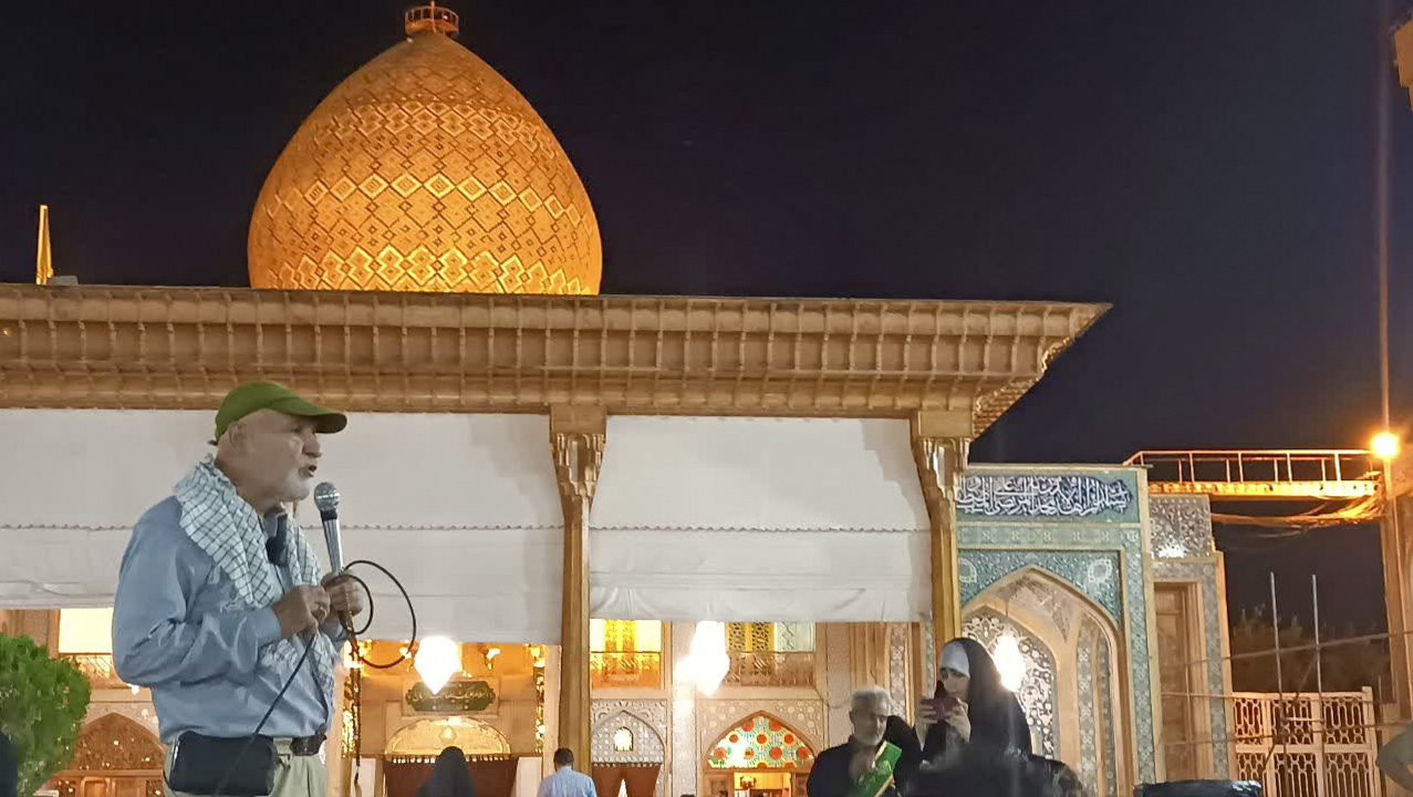 ویژهبرنامه «روایت آبان» در حرم مطهر شاهچراغ علیهالسلام برگزار شد / روایتگری از حادثه تروریستی و گرامیداشت شهیدان معصومه کرباسی و رضا عواضه 4aban 38 1 - ویژهبرنامه «روایت آبان» در حرم مطهر شاهچراغ علیهالسلام برگزار شد / روایتگری از حادثه تروریستی و گرامیداشت شهیدان معصومه کرباسی و رضا عواضه