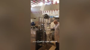 روند آماده‌سازی بسته‌های تبرکی در حرم مطهر شاهچراغ (ع)