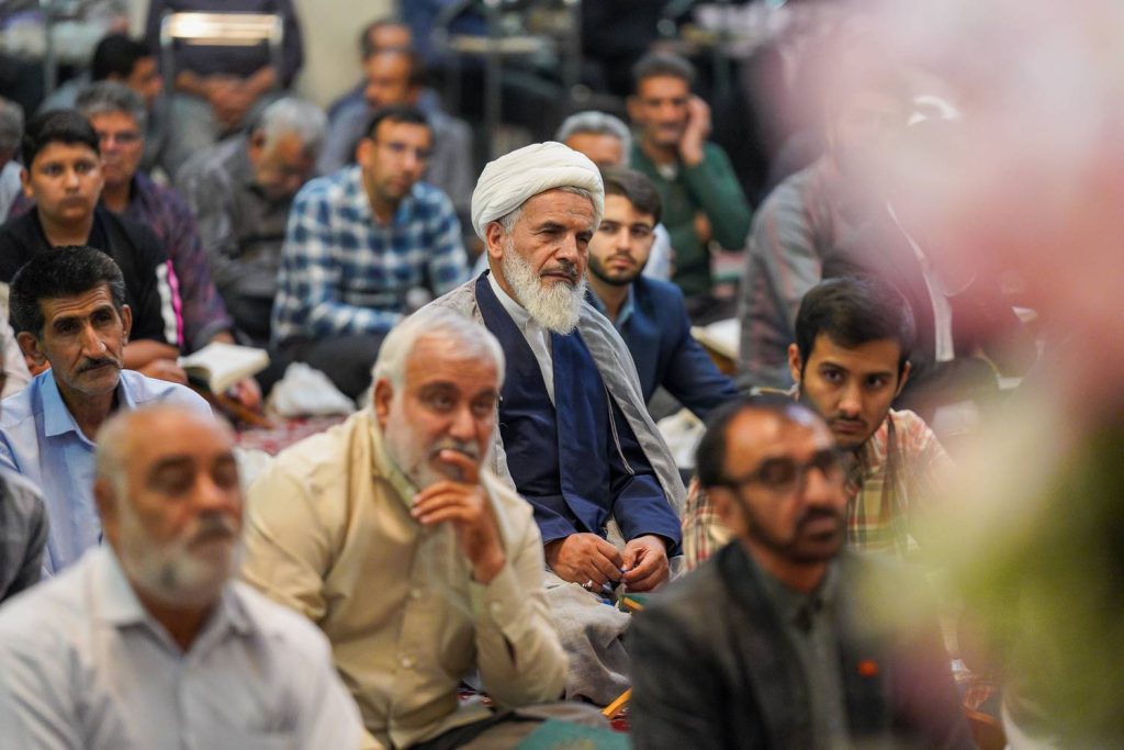 FAE01017 1024x683 - پانزدهمین محفل انس با قرآن کریم «بُشری» در حرم مطهر شاهچراغ(ع) برگزار شد
