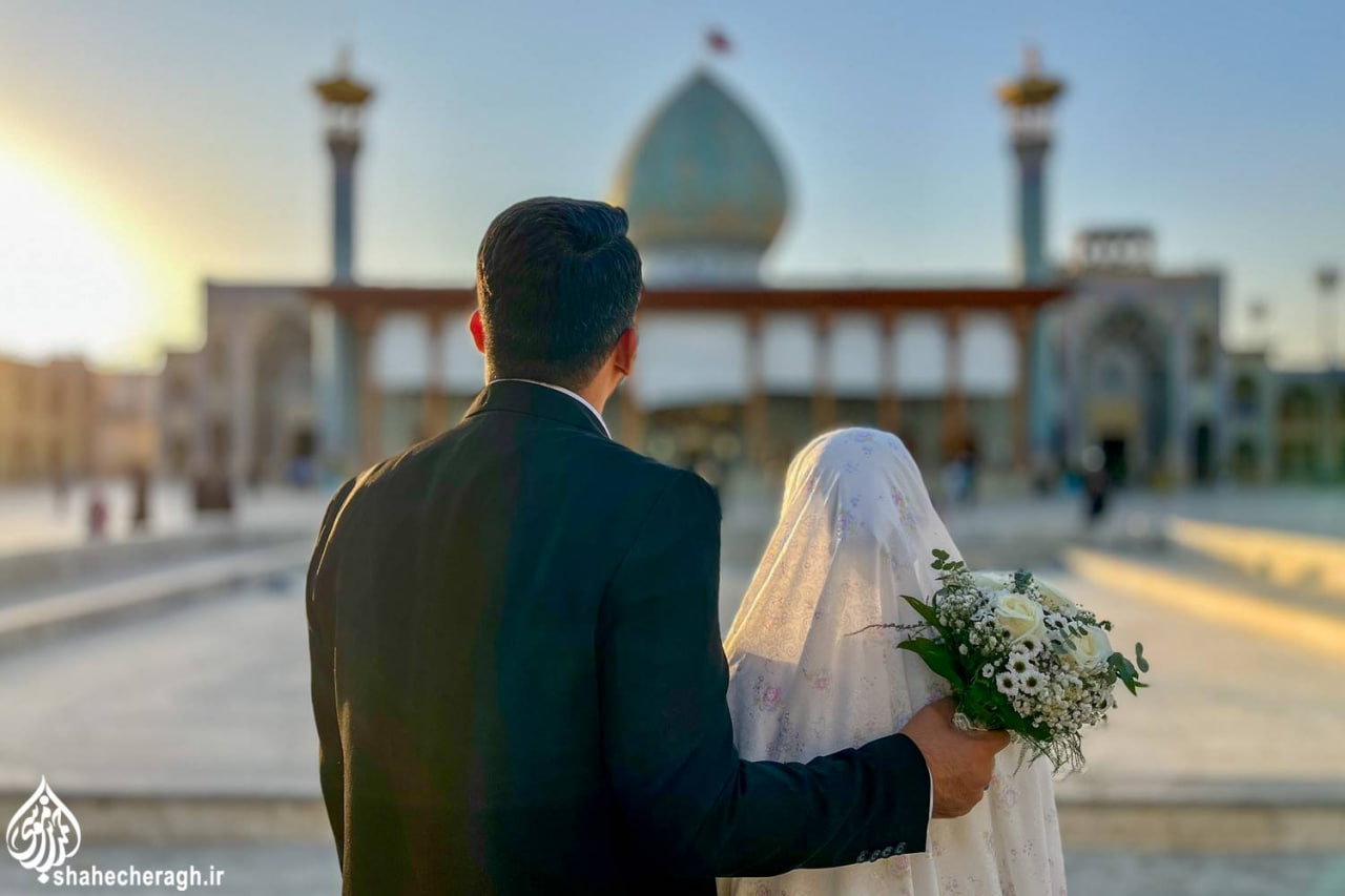 پیوند آسمانی؛ عقد ازدواج ده زوج جوان در حرم مطهر حضرت شاهچراغ(ع) به مناسبت میلاد امام حسن عسکری(ع) photo 2025 10 02 17 15 41 2 - پیوند آسمانی؛ عقد ازدواج ده زوج جوان در حرم مطهر حضرت شاهچراغ(ع) به مناسبت میلاد امام حسن عسکری(ع)