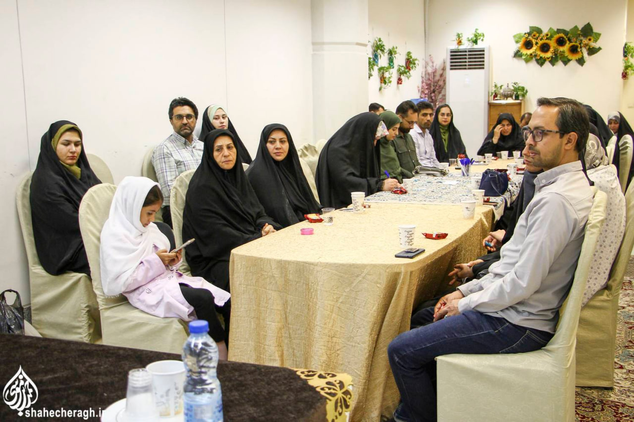 photo 2025 10 02 17 15 56 2 - پیوند آسمانی؛ عقد ازدواج ده زوج جوان در حرم مطهر حضرت شاهچراغ(ع) به مناسبت میلاد امام حسن عسکری(ع)