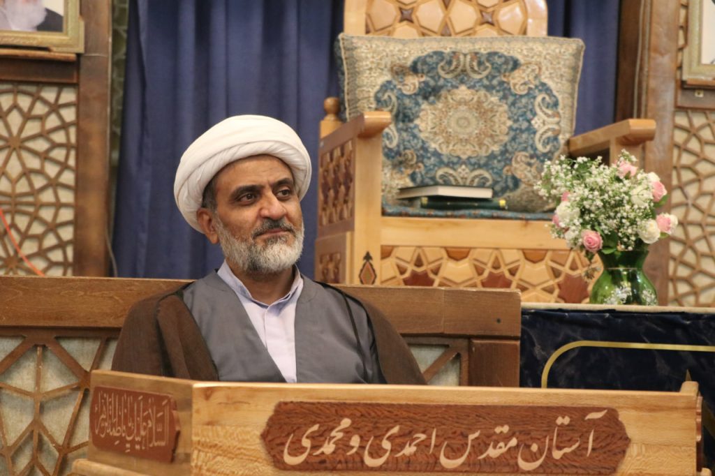 photo 2025 10 21 13 50 48 2 1024x682 - طرح «در مکتب امین ولایت» | طلاب مدرسه علمیه منصوریه در حرم مطهر حضرت شاهچراغ علیه‌السلام