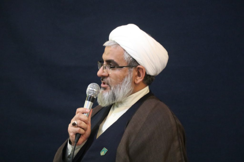 photo 2025 10 21 13 50 51 3 1024x682 - طرح «در مکتب امین ولایت» | طلاب مدرسه علمیه منصوریه در حرم مطهر حضرت شاهچراغ علیه‌السلام
