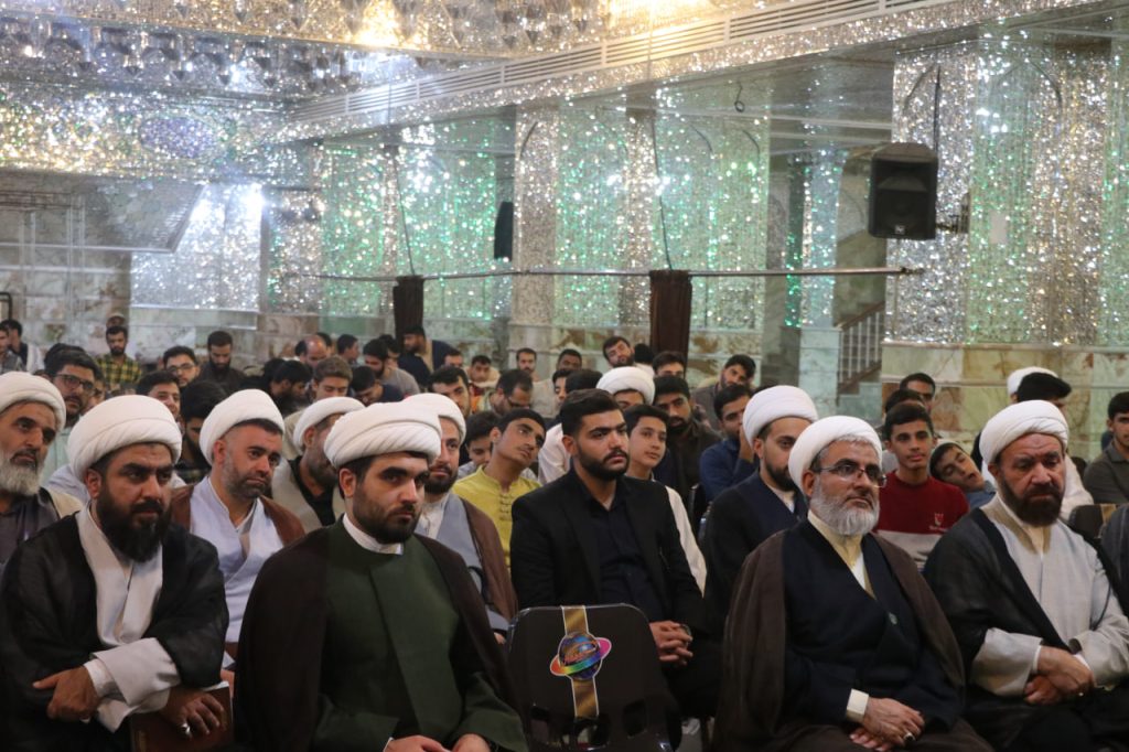photo 2025 10 21 13 50 55 1024x682 - طرح «در مکتب امین ولایت» | طلاب مدرسه علمیه منصوریه در حرم مطهر حضرت شاهچراغ علیه‌السلام