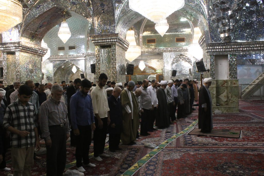 photo 2025 10 21 13 51 09 1024x682 - طرح «در مکتب امین ولایت» | طلاب مدرسه علمیه منصوریه در حرم مطهر حضرت شاهچراغ علیه‌السلام