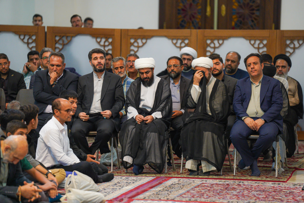 photo 2025 10 24 22 25 40 2 - سومین سالگرد شهدای حادثه حمله تروریستی به حرم مطهر حضرت شاهچراغ علیه‌السلام