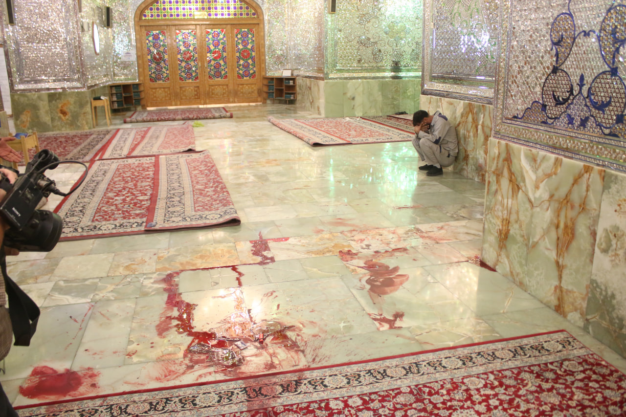 تصاویر / حمله تروریستی 4 آبان 1401 به حرم مطهر حضرت شاهچراغ علیه السلام