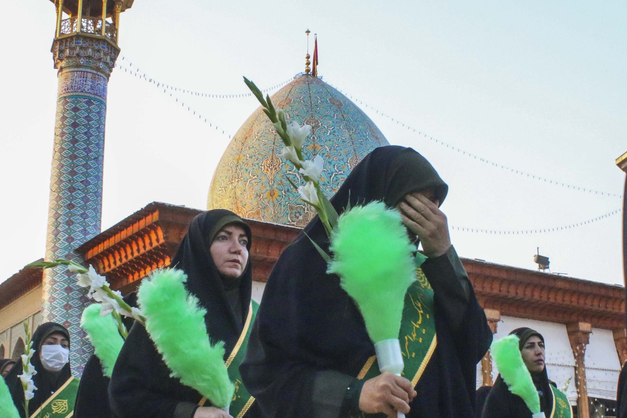 shohada 13 1 scaled - مراسم گلباران قبور مطهر شهدای آستان مقدس حضرت احمدبن موسی‌الکاظم(ع)
