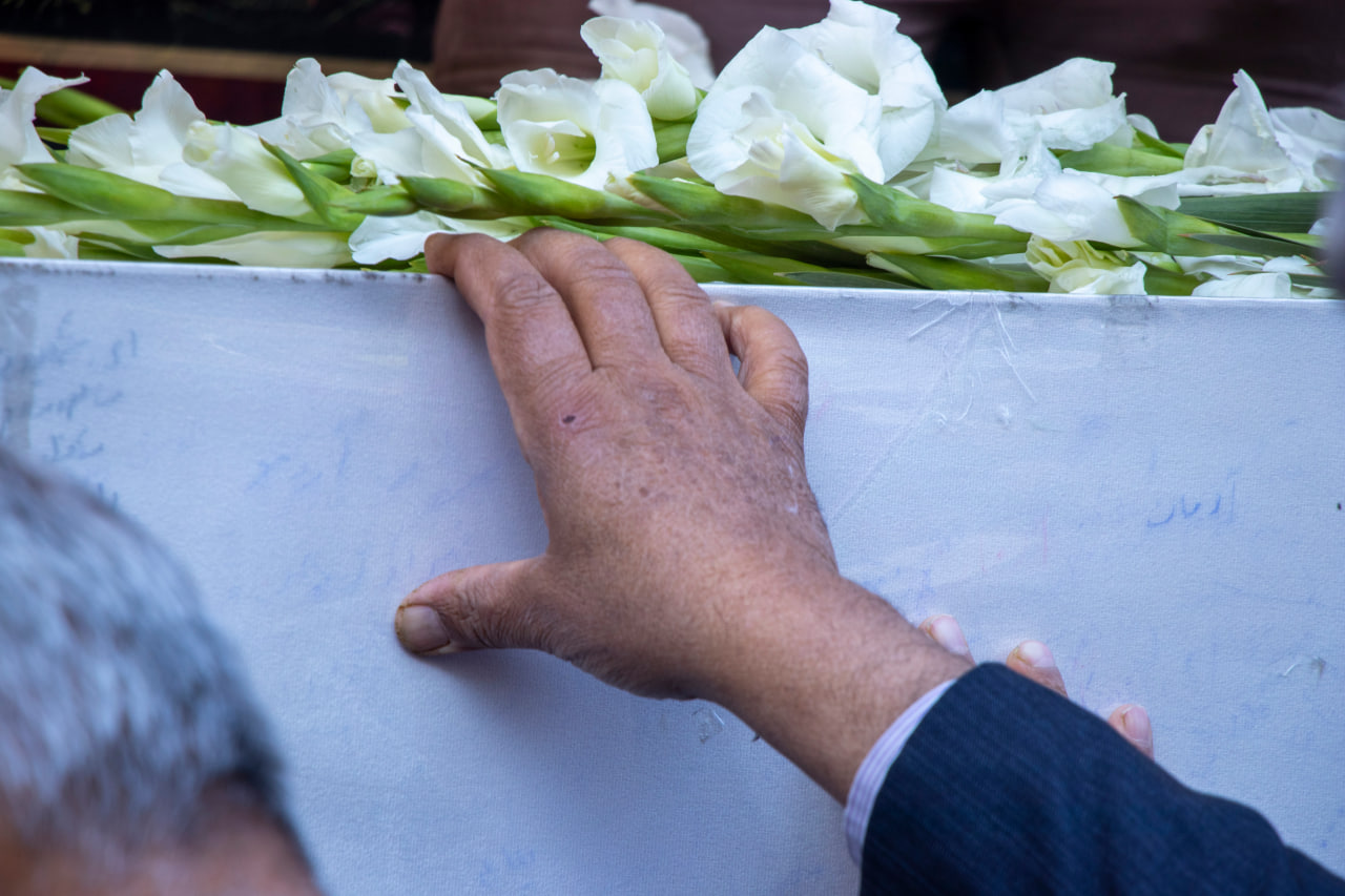 photo 2025 11 24 11 07 46 3 - تصاویر / تشییع پیکر مطهر شهدای گمنام در شیراز سومین حرم اهل بیت علیهم السلام