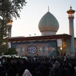 آیین لاله گردانی و عزاداری شام شهادت حضرت فاطمه سلام الله علیها در حرم مطهر حضرت شاهچراغ علیه السلام