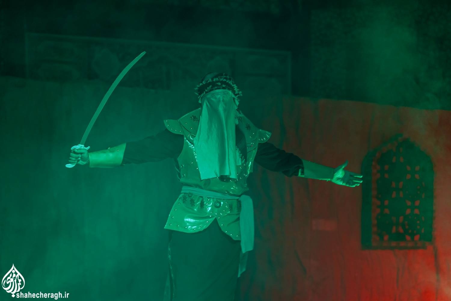 pic232115FAE02626 16 11zon - نمایش «آغاز بی پایان»، در حرم مطهر حضرت شاهچراغ علیه السلام