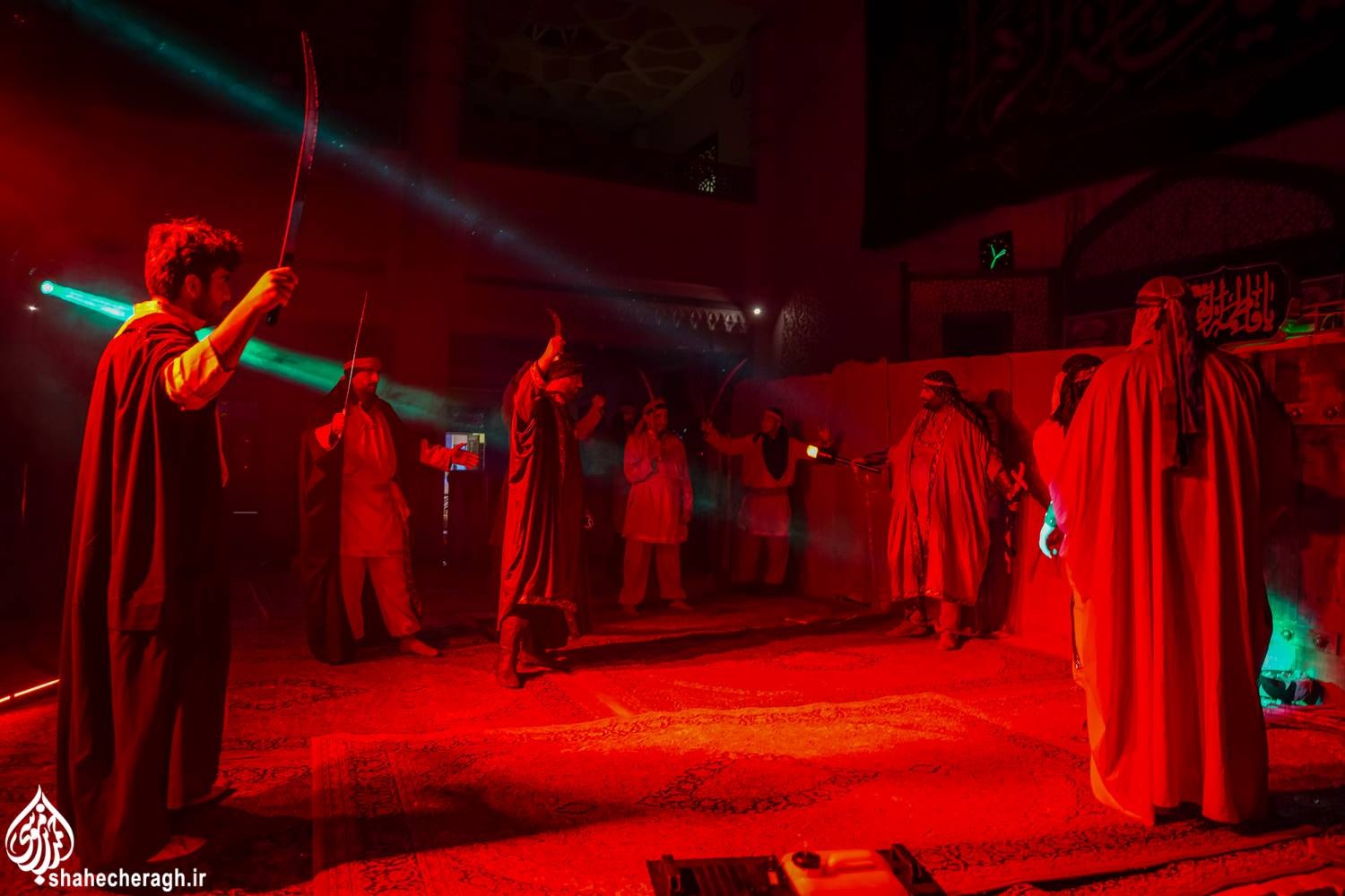 pic232127FAE02968 27 11zon - نمایش «آغاز بی پایان»، در حرم مطهر حضرت شاهچراغ علیه السلام