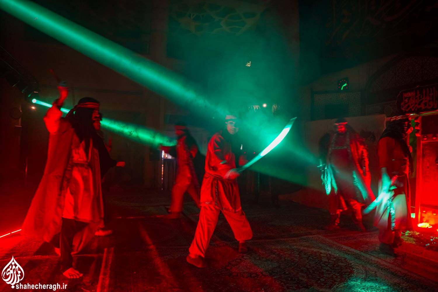 pic232128FAE02979 1 11zon - نمایش «آغاز بی پایان»، در حرم مطهر حضرت شاهچراغ علیه السلام