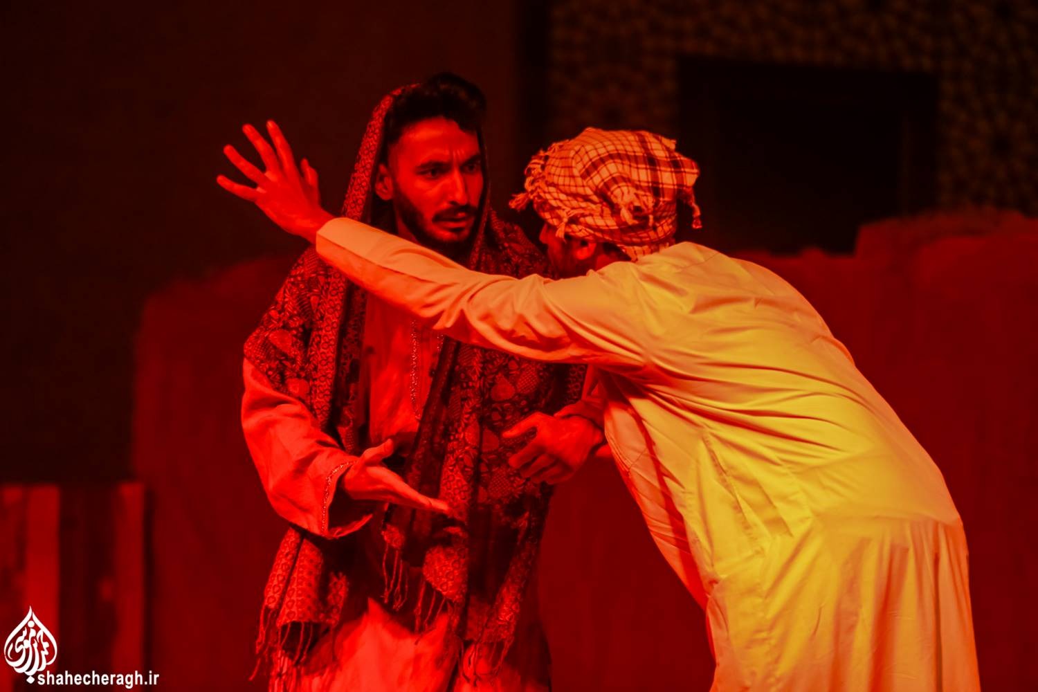 pic232140IMG 9556 3 11zon - نمایش «آغاز بی پایان»، در حرم مطهر حضرت شاهچراغ علیه السلام