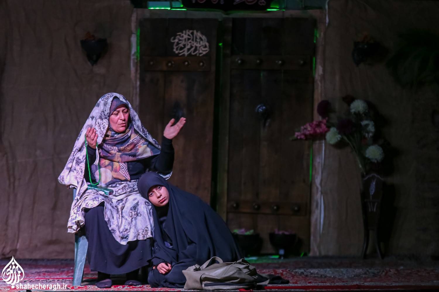 pic232141z 1 33 11zon - نمایش «آغاز بی پایان»، در حرم مطهر حضرت شاهچراغ علیه السلام